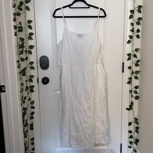 Old Navy White Dress 2XL